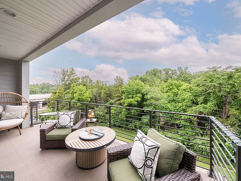 1521 Ribbon Limestone Ter SE — Photo 33