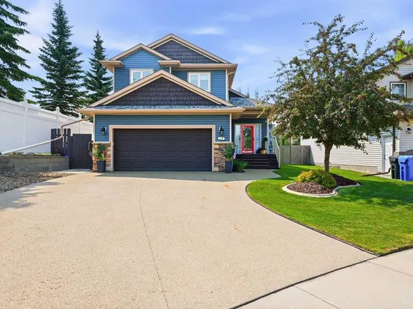 13 N Assinger Ave, Red Deer, AB T4R 3L1