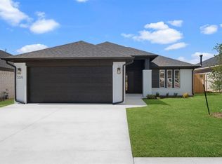 305 Pergola St, Yukon, OK 73099