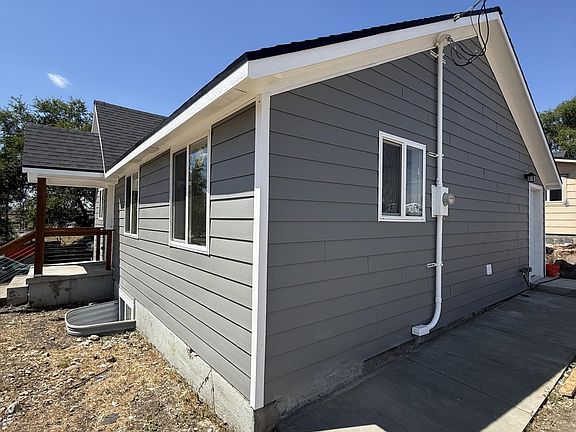 2nd image of 1903 E Main Ave