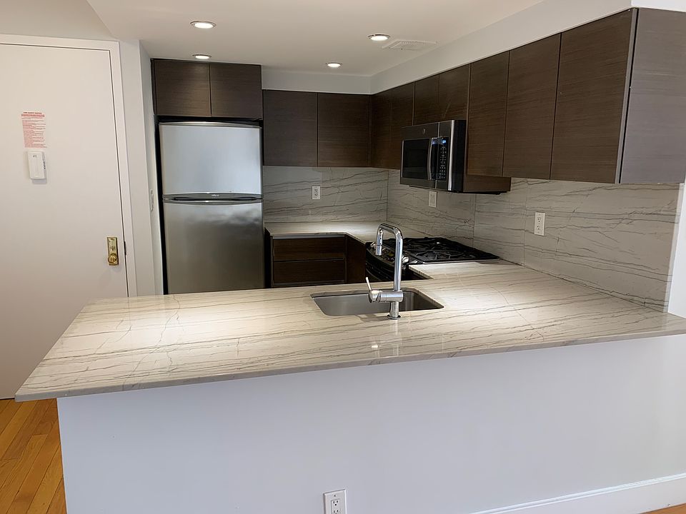 1st image of 360 E 65th St APT 5A