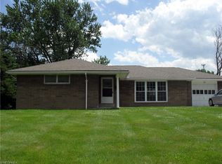 590 Elm St, Struthers, OH 44471