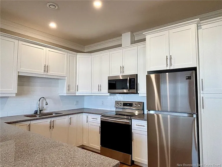 1 Bushville Dr — Photo 7