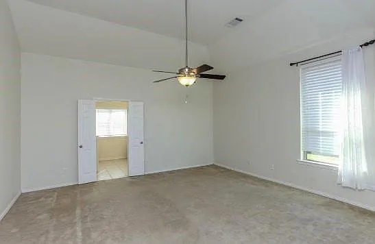 16839 Kilgarth Dr — Photo 21