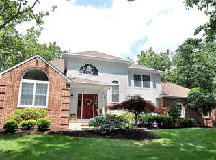 10 Chelmsford Ct, Medford, NJ 08055
