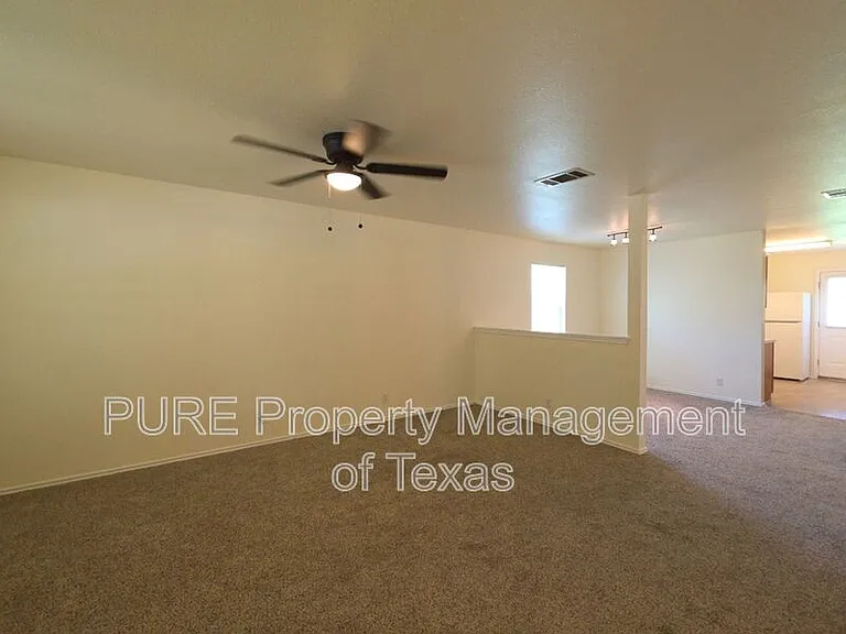 609 Losoya Ct — Photo 8