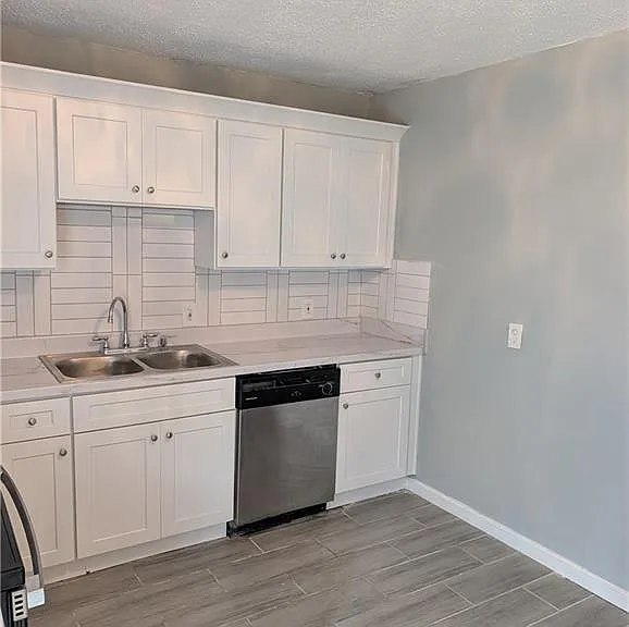 201 Peyton Pl SW — Photo 5