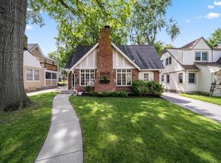 7426 Walnut St, Kansas City, MO 64114