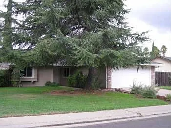 3772 Pullman Dr photo 1
