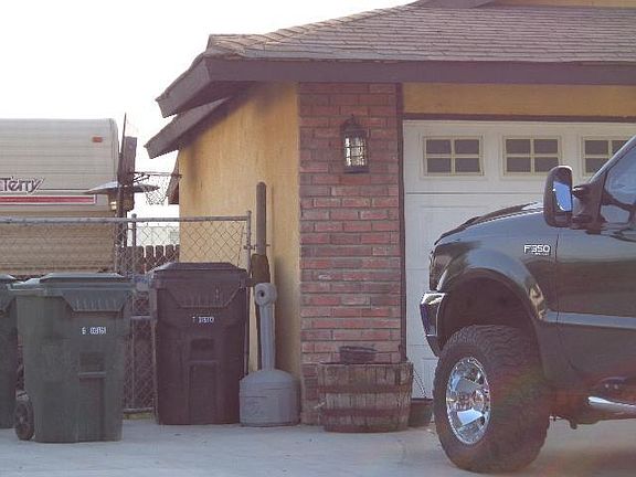 3rd image of 16421 Aliso Dr