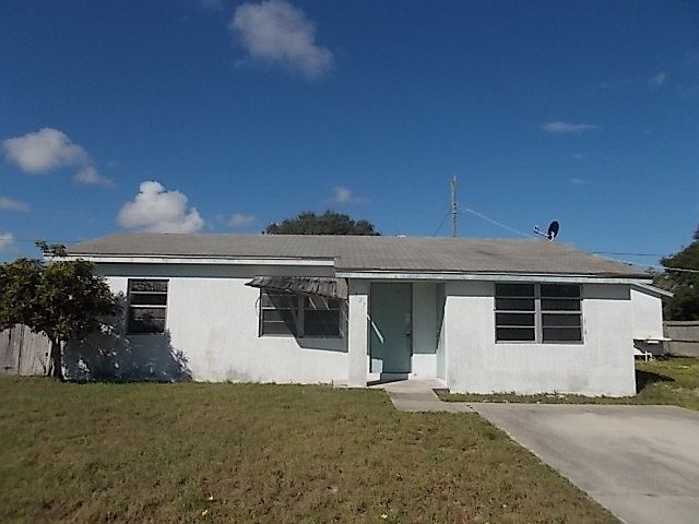 1st image of 2327 Old Dixie Hwy SE