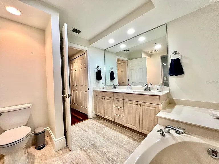 3191 Matecumbe Key Rd #206 — Photo 22