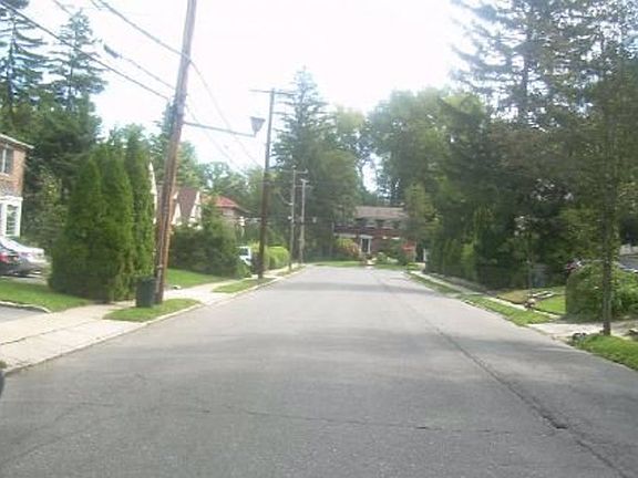 5th image of 106 Oxford Blvd