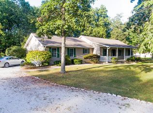 16 Weeks Ln, Litchfield, IL 62056