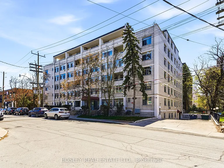 335 Lonsdale Rd #210 — Photo 32