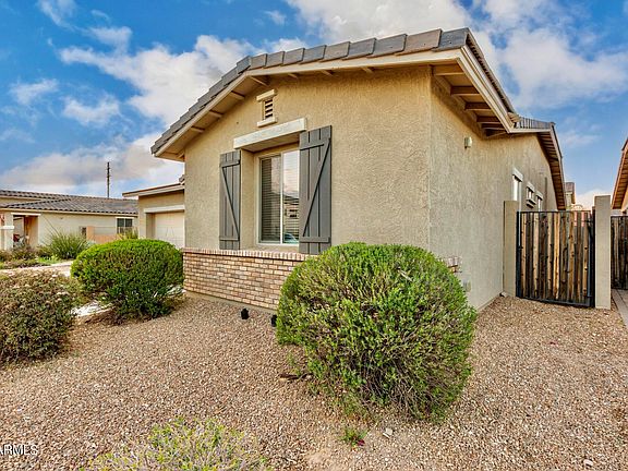 3rd image of 22512 E STONECREST Drive