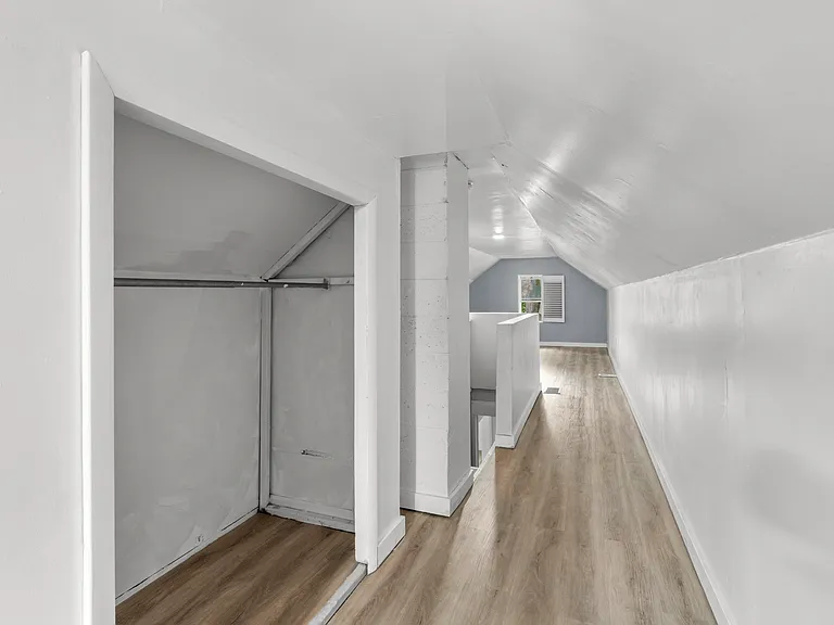 34622 Donnelly St — Photo 16