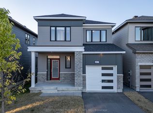 1017 Curraglass Walk, Ottawa, ON K2S 3A6