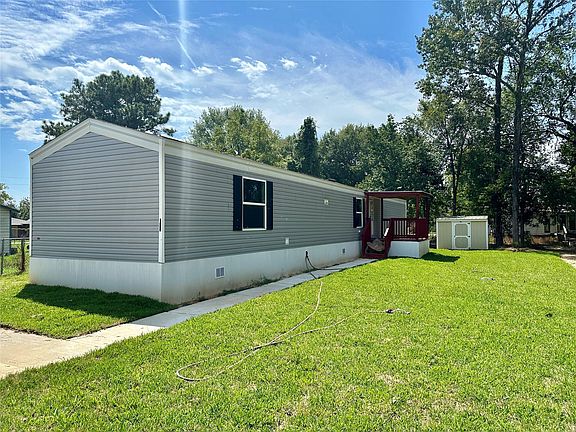 2nd image of 105 Turner Dr
