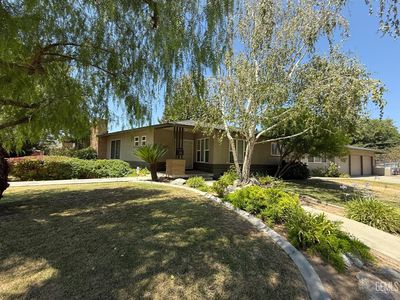 1636 Country Club Dr, Bakersfield, CA, 93306