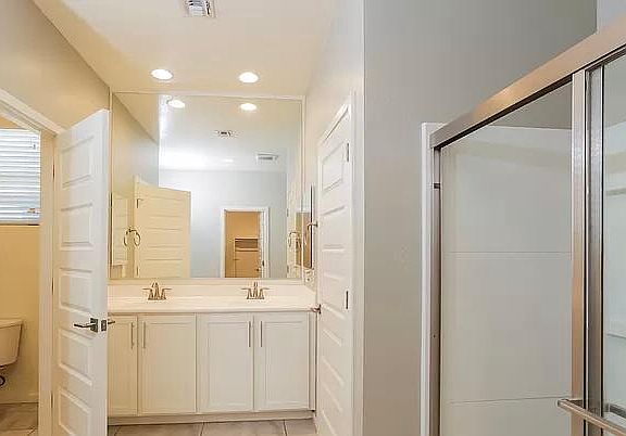 4th image of 4019632 W Curtis Way
