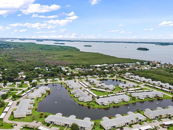 2nd image of 625 W Lake Jasmine Circle #108