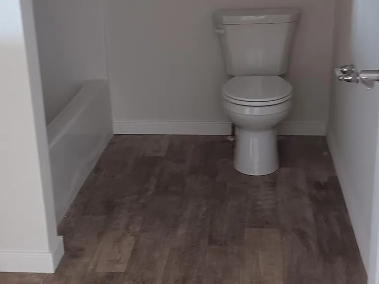 2nd bathroom