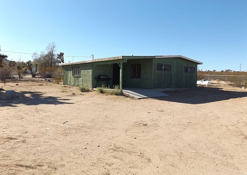 1st image of 55911 Starlight Mesa Ln
