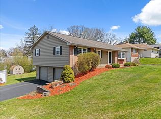 3201 Woodberry Dr, Vestal, NY 13850