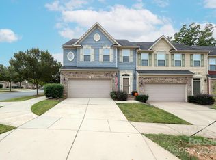 3335 Major Samuals Way, Charlotte, NC 28208