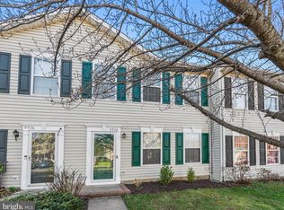 9928 Matti Hill Ct, Fredericksburg, VA 22408