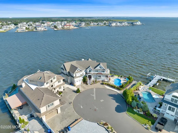 3505 Churchill Drive, Toms River, NJ 08753