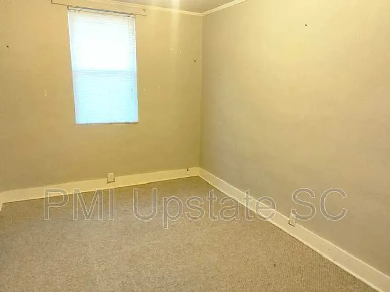7B Harts Ct — Photo 5