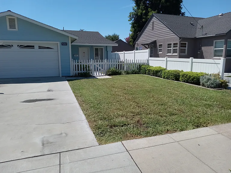 520 N Cambridge St — Photo 1