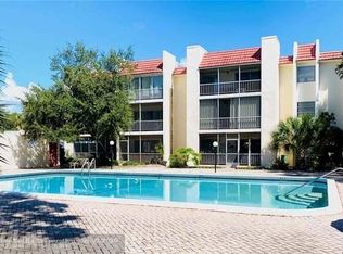 620 NW 13th St APT 11, Boca Raton, FL 33486