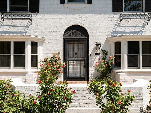 3rd image of 4949 E 6th Avenue Parkway