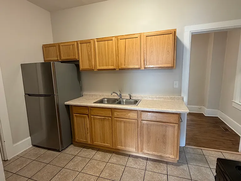261 Cardiff St #1 — Photo 8