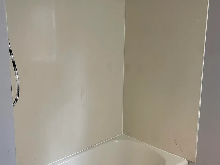 327 Morningside Dr — Photo 13