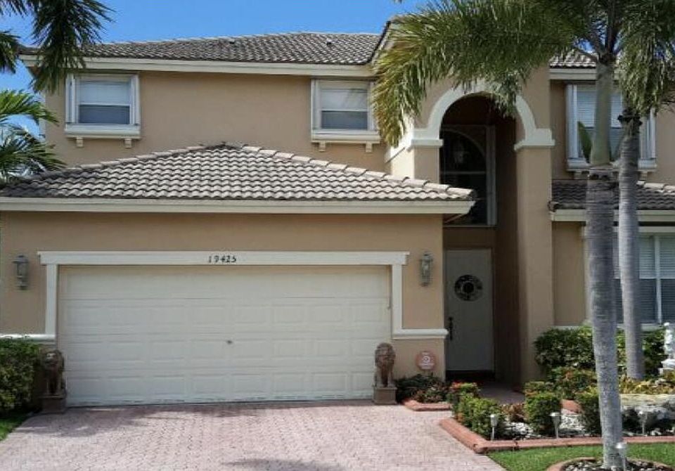 1st image of 19425 SW 15th Street