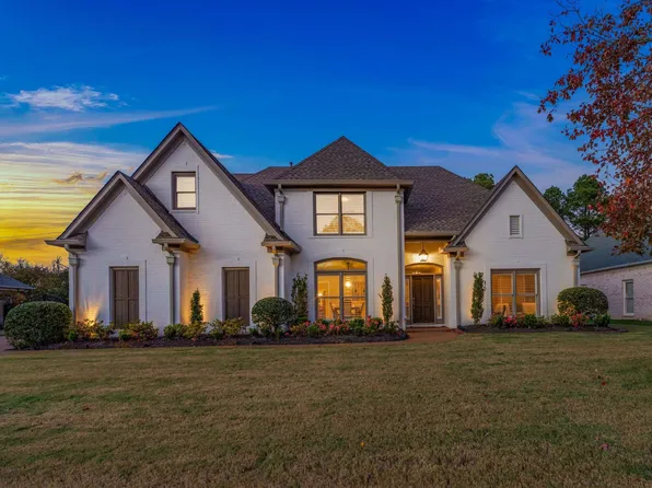 9050 E Grovelawn Cv, Germantown, TN 38139