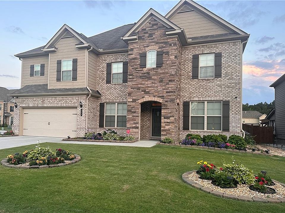 1st image of 152 Oak Farm Ct