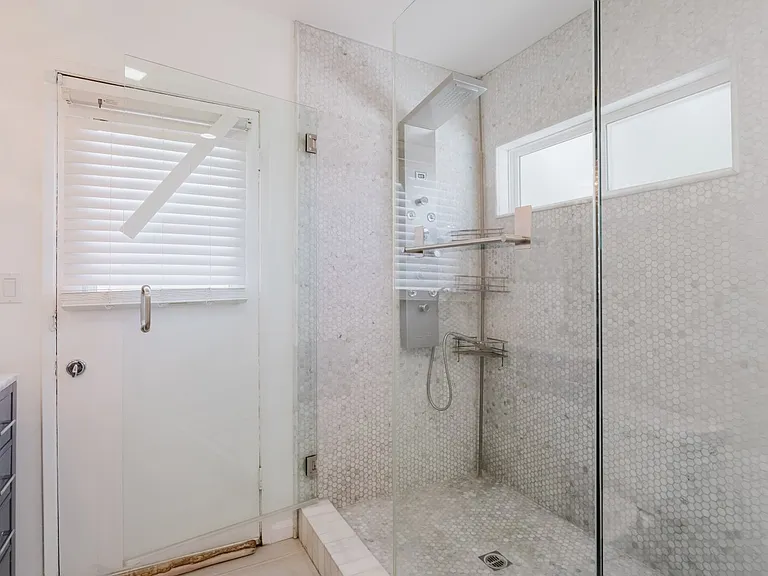 17419 Blackhawk St — Photo 48