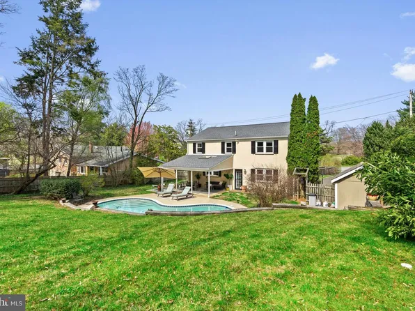 8720 Stenton Ave, Philadelphia, PA 19118