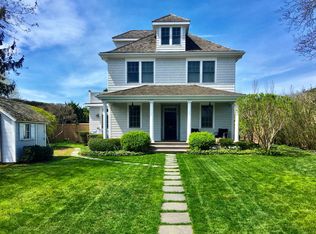 217 Windmill Ln, Southampton, NY 11968