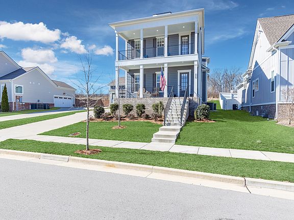 5th image of 2376 Fairchild Cir