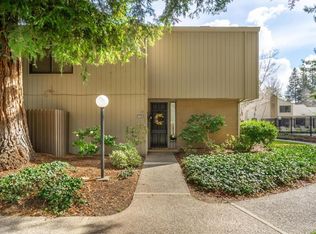 1071 Vanderbilt Way, Sacramento, CA 95825