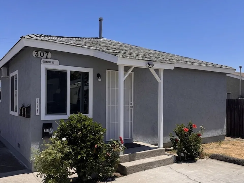 307 Millar Ave #A