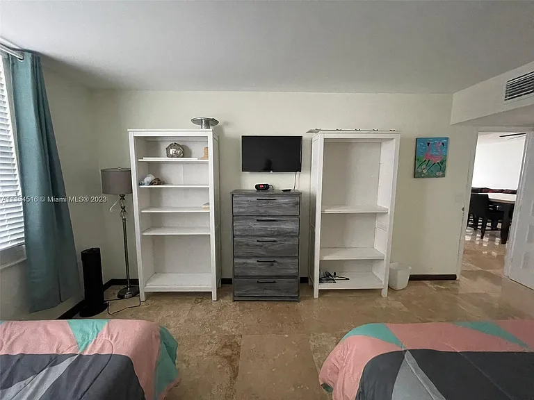 3725 S Ocean Dr #301 — Photo 12