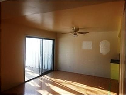 5th image of 831 Oxford Pl #831