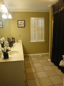 4th image of 115 Carowinds Dr